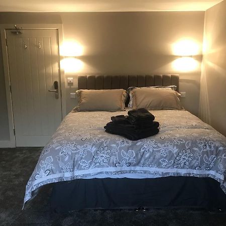 Eccleshall Bed And Breakfast Екстер'єр фото